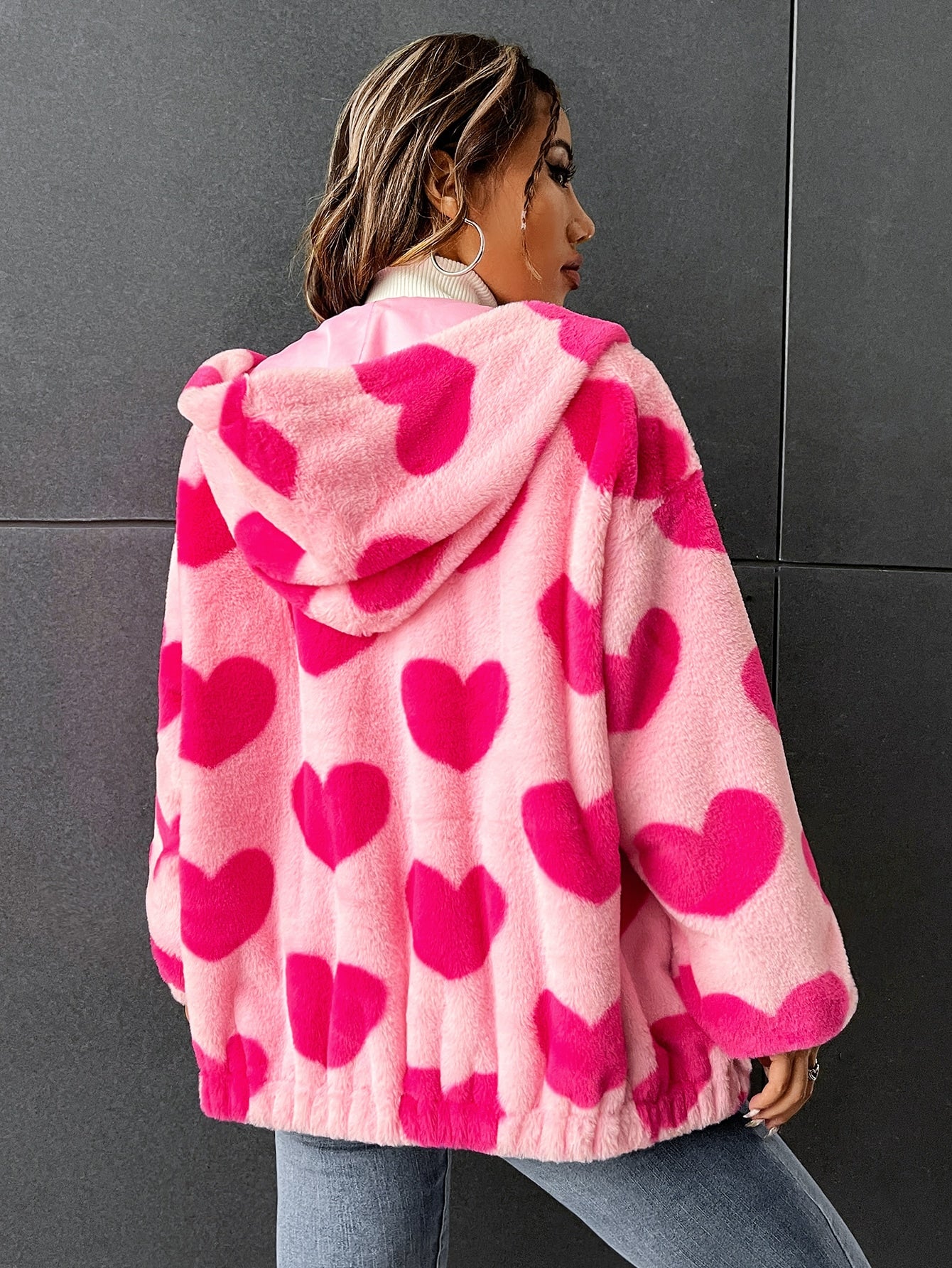 Qutie Heart Pattern Drop Shoulder Zipper Hooded Teddy Jacket